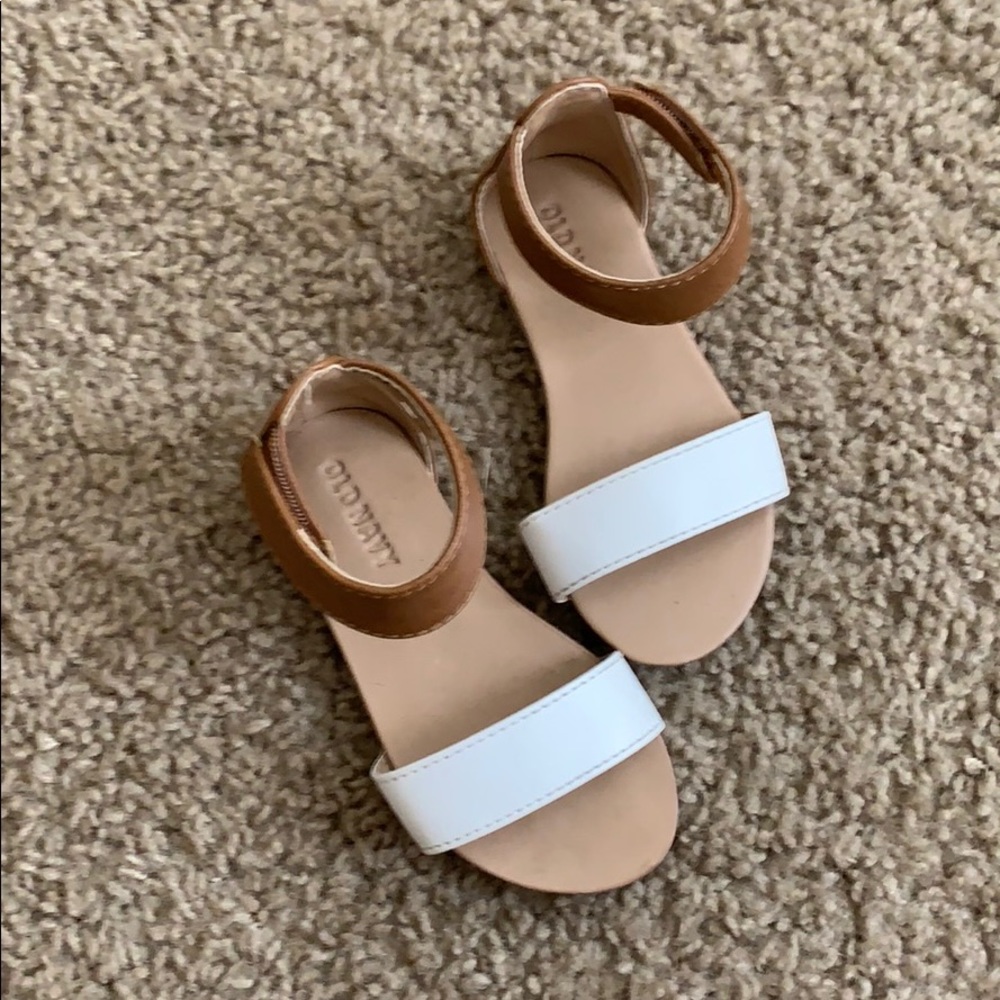 Old Navy toddler sandals